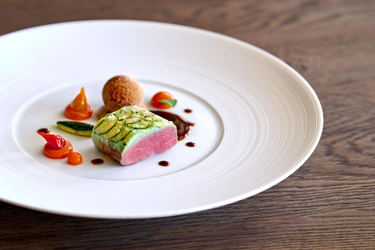 A-Rosa Ifen Hotel Kleinwalsertal Hirschegg (Vorarlberg) Exterior foto A plate of food