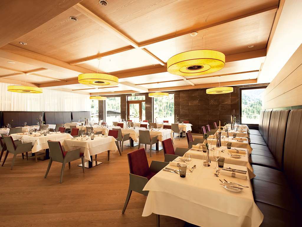 A-Rosa Ifen Hotel Kleinwalsertal Hirschegg (Vorarlberg) Restaurante foto Restaurant "La Table d'Augustin"